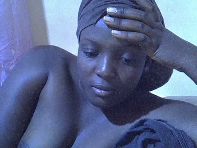 Sexy-melody's BongaCams show and profile