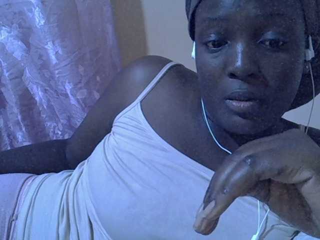 Sexy-melody's BongaCams show and profile