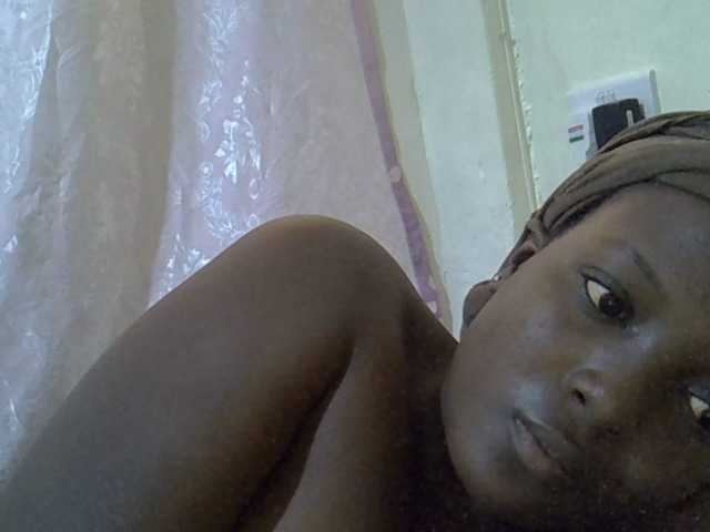 Sexy-melody's BongaCams show and profile