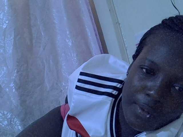 Sexy-melody's BongaCams show and profile