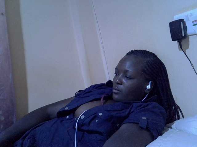 Sexy-melody's BongaCams show and profile