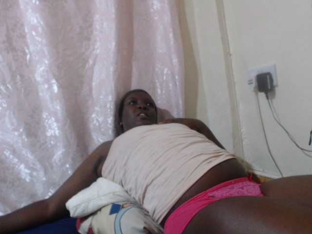 Sexy-melody's BongaCams show and profile