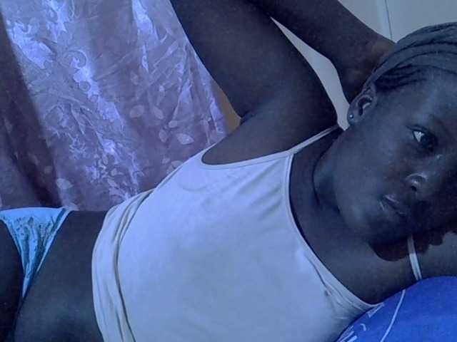 Sexy-melody's BongaCams show and profile