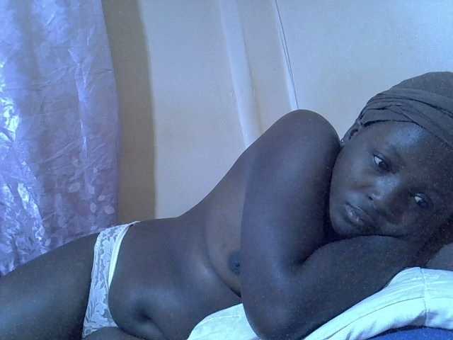 Sexy-melody's BongaCams show and profile