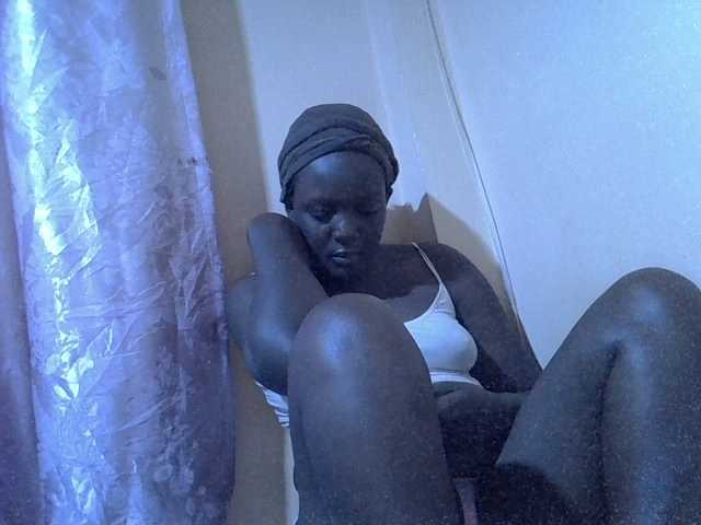 Sexy-melody's BongaCams show and profile