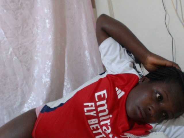 Sexy-melody's BongaCams show and profile