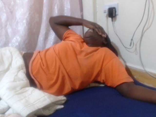 Sexy-melody's BongaCams show and profile