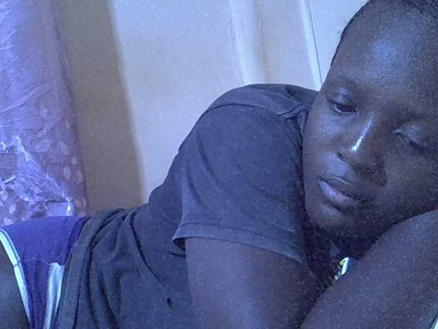 Sexy-melody's BongaCams show and profile