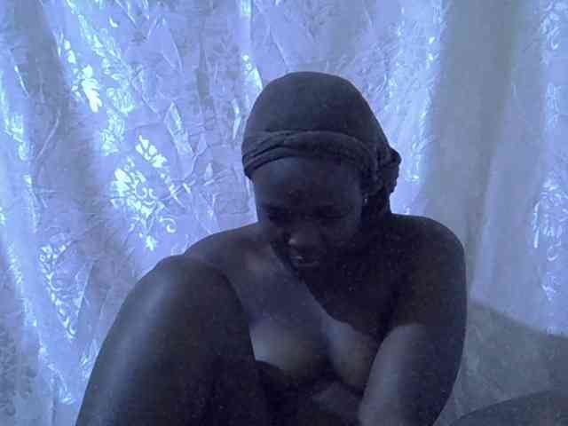 Sexy-melody Live Webcam on BongaCams