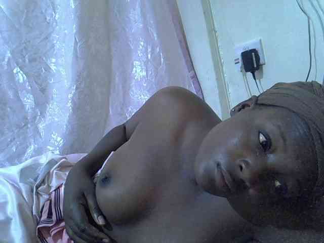 Sexy-melody Live Webcam on BongaCams