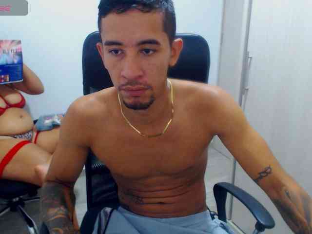 couplehotfantasies webcam