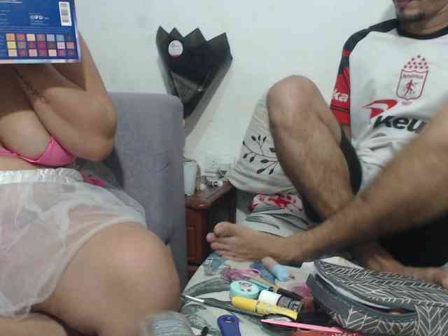 couplehotfantasies webcam