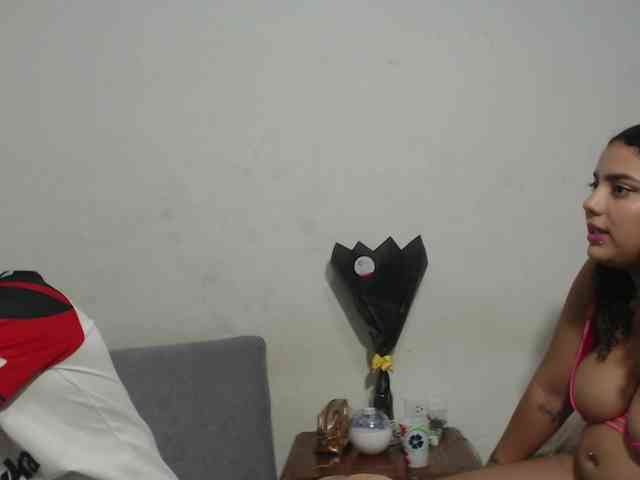 couplehotfantasies webcam