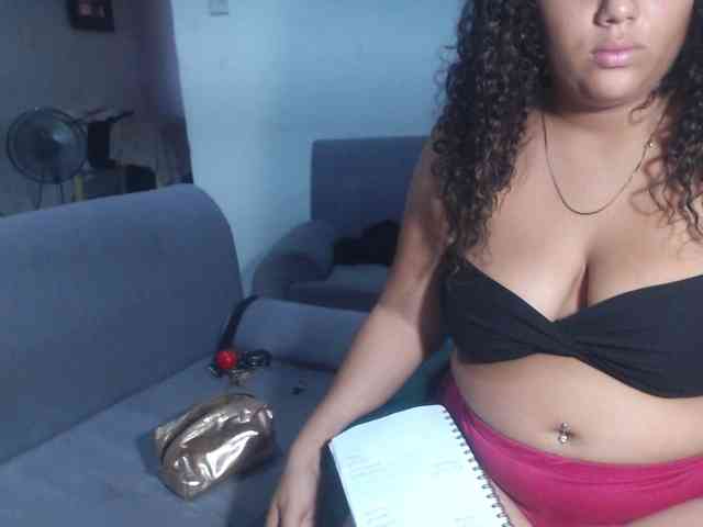 couplehotfantasies webcam