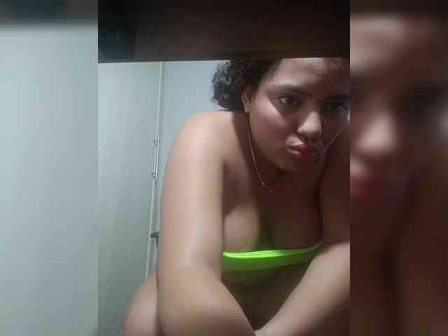 couplehotfantasies webcam