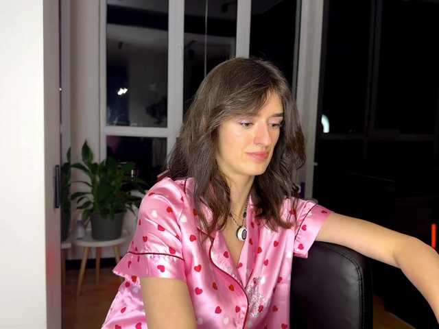 SweetieTati's BongaCams show and profile