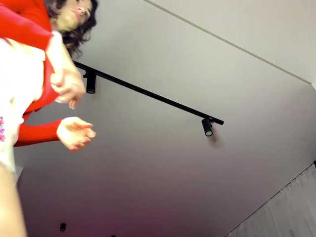 SweetieTati live cam