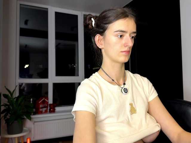 SweetieTati's BongaCams show and profile