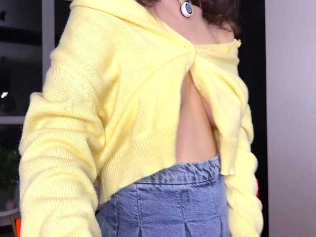 SweetieTati's BongaCams show and profile