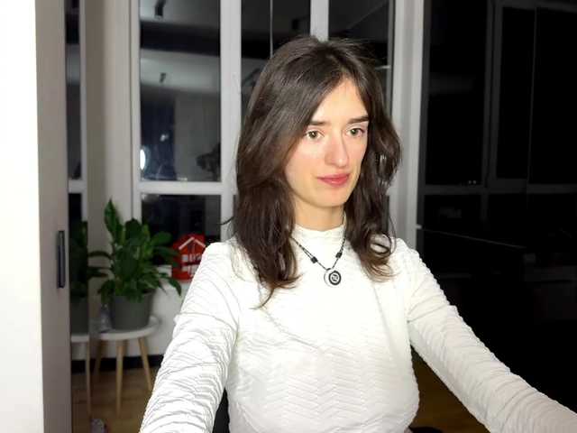 SweetieTati's BongaCams show and profile