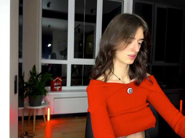 SweetieTati's BongaCams show and profile