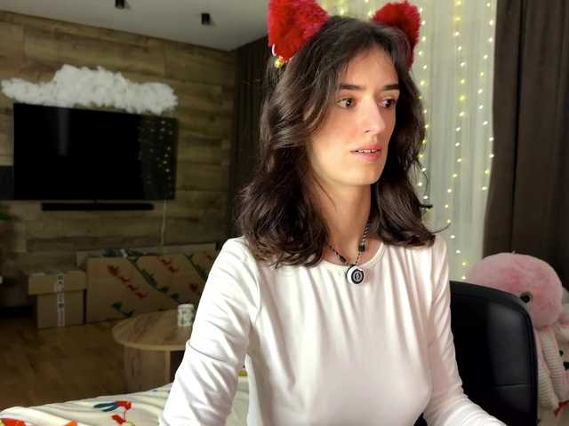 SweetieTati's BongaCams show and profile