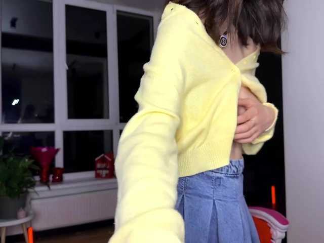 SweetieTati's BongaCams show and profile