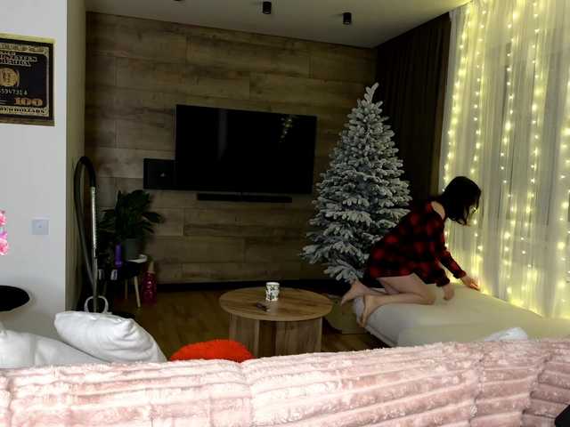 SweetieTati's BongaCams show and profile