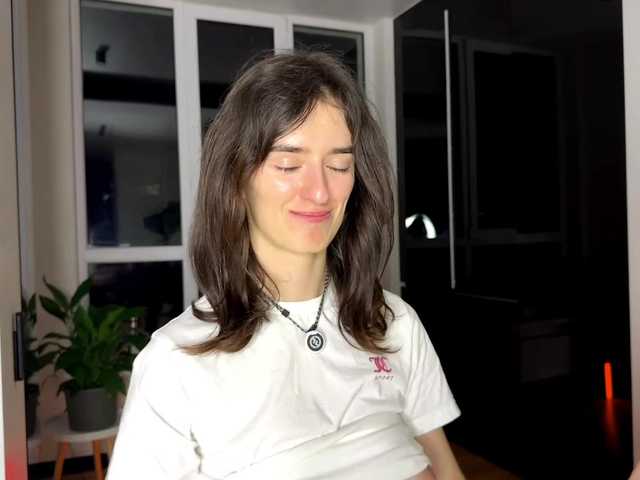 SweetieTati's BongaCams show and profile