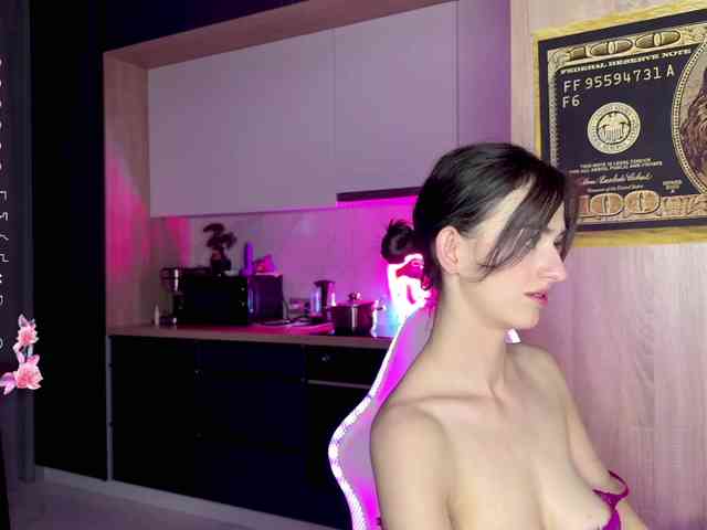 free live cam sex SweetieTati