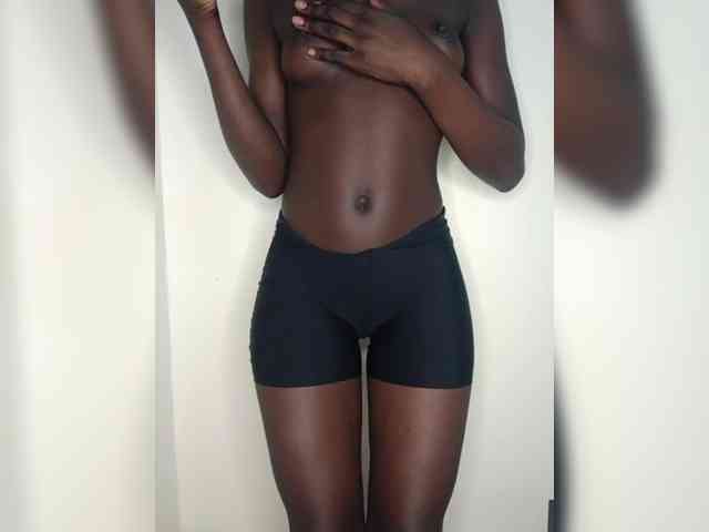 Sexybootyy Live Webcam on BongaCams
