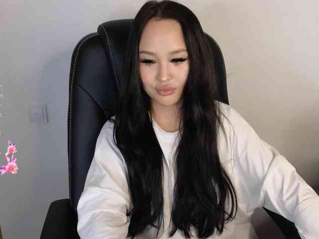 SonyaLess webcam