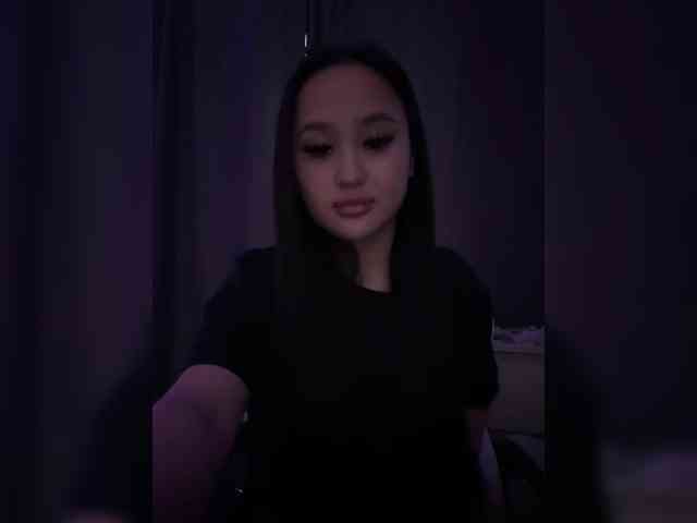 SonyaLess webcam