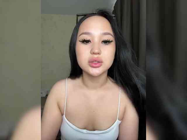 AgnesHill Live Webcam on BongaCams