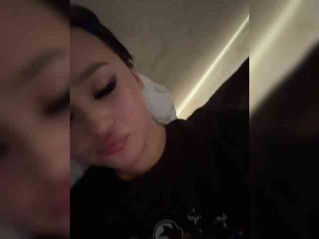 AgnesHill's webcam live show