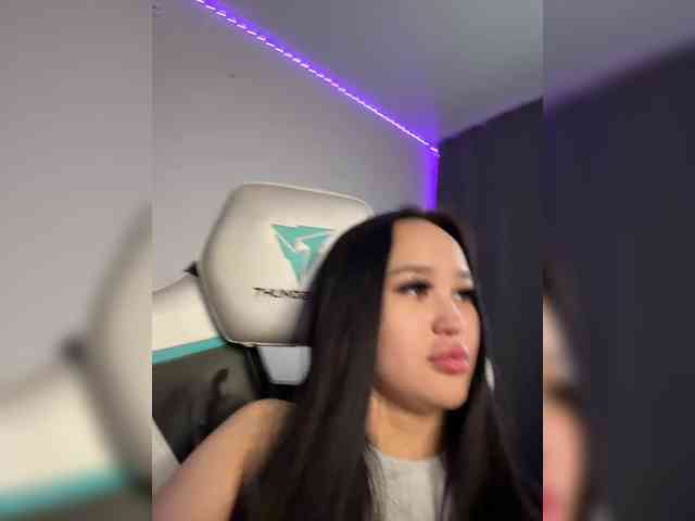 SonyaLess webcam