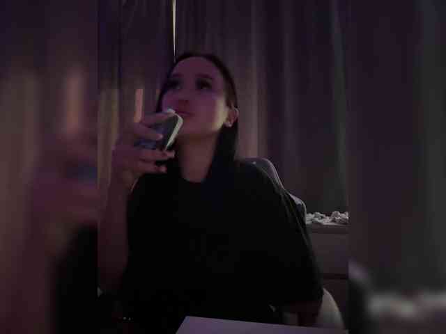 SonyaLess webcam