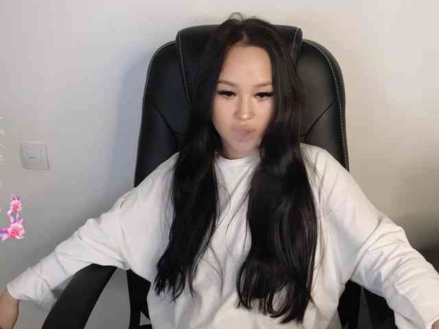 SonyaLess webcam