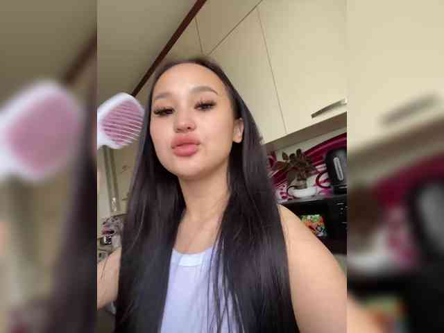 SonyaLess webcam