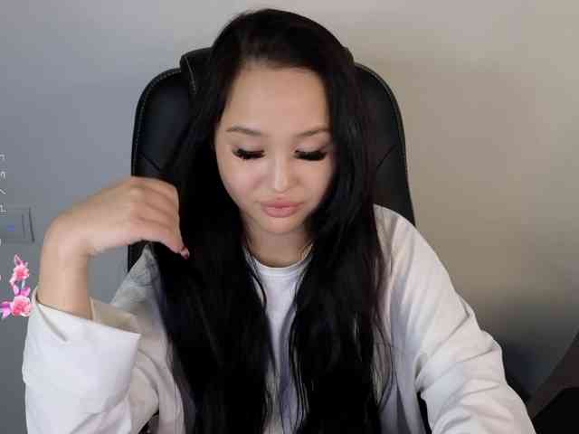 SonyaLess webcam