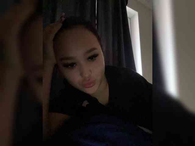 SonyaLess webcam