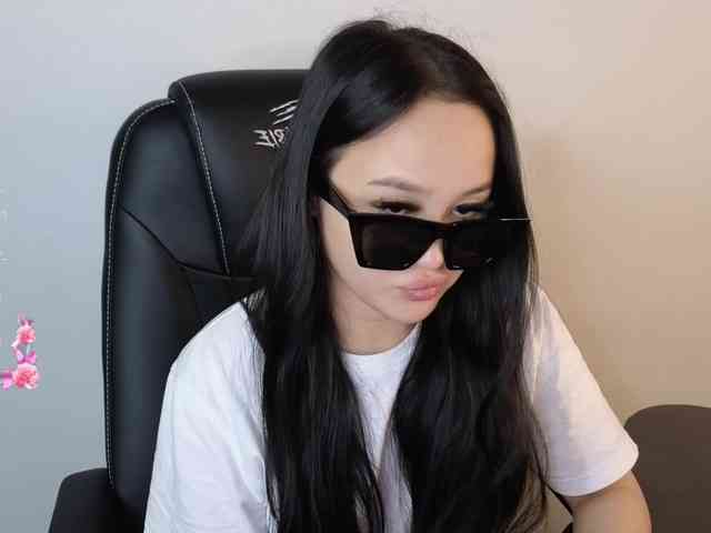 SonyaLess webcam