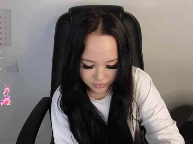 SonyaLess webcam