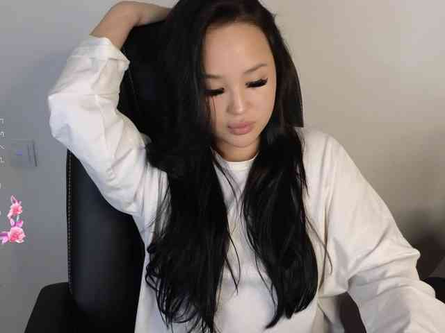 SonyaLess webcam