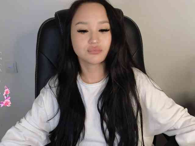 SonyaLess webcam