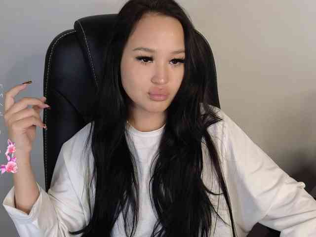 SonyaLess webcam