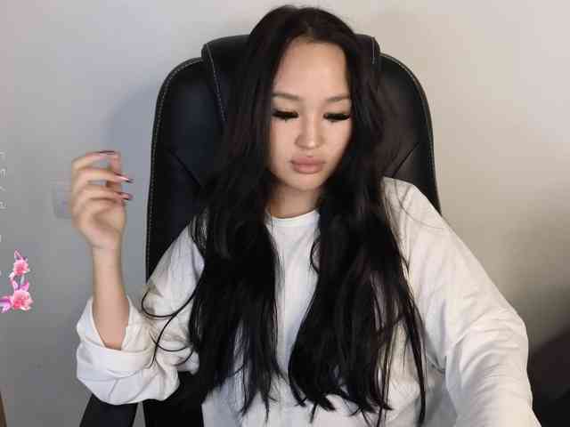 SonyaLess webcam