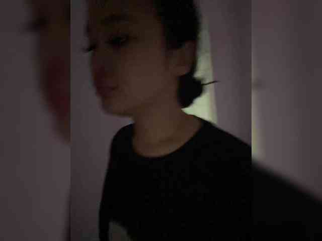 SonyaLess webcam