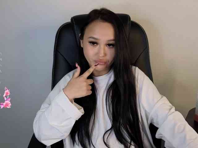 SonyaLess webcam