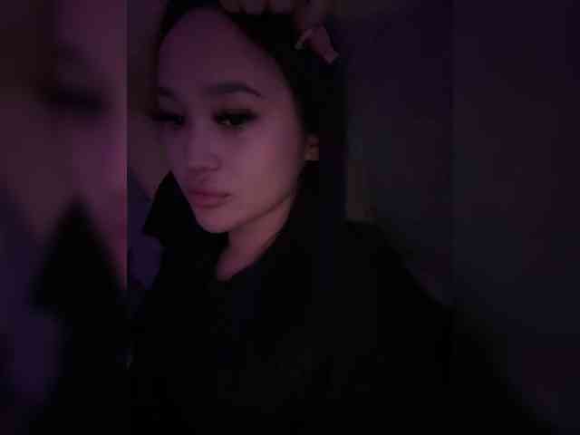 SonyaLess webcam